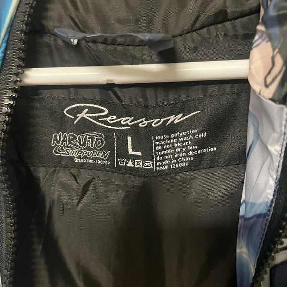 Naruto Sasuke printed puffer jacket - Picture 7 of 7